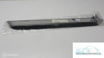 A2076805001 9051 W207 Coupe Cabrio Instaplijst Lijst Nieuw beschikbaar voor biedingen