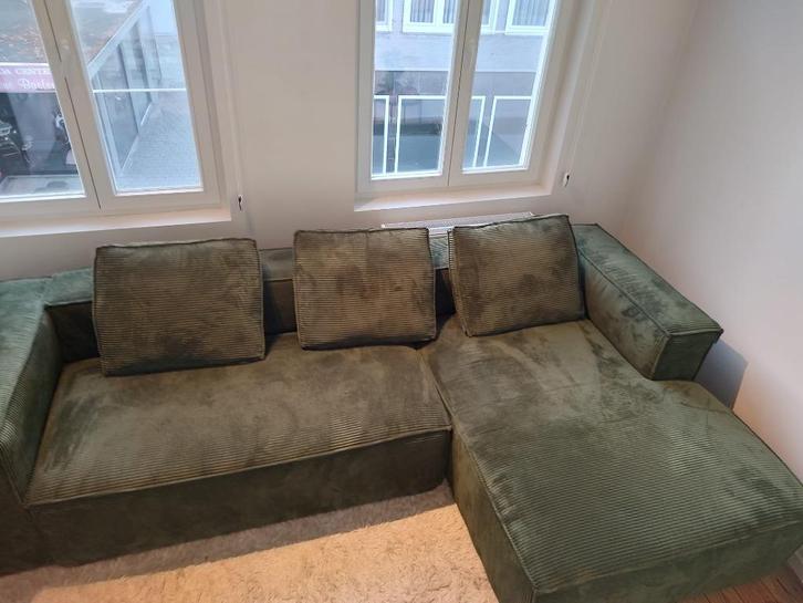 zetel Blok van Kave Home (donkergroen), Huis en Inrichting, Zetels | Zetels en Chaises Longues, Zo goed als nieuw, Driepersoons