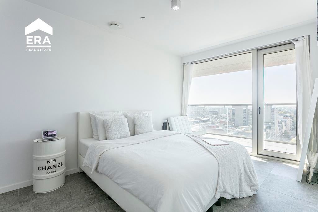 Lederlook Boxspring Bed - 160x200 - Incl. Hoofdbord + Matras, Comme neuf, 200 cm, Blanc, Deux personnes