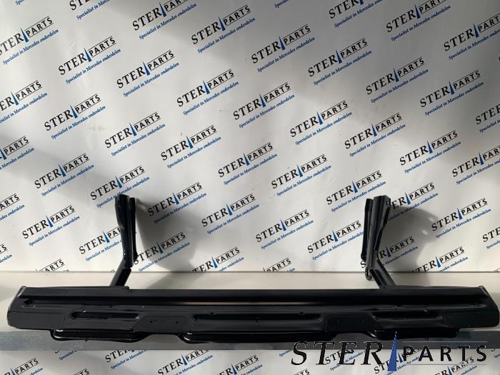 Marchepied arrière d'un Mercedes Sprinter, Autos : Pièces & Accessoires, Carrosserie & Tôlerie, Mercedes-Benz, Neuf, 12 mois de garantie