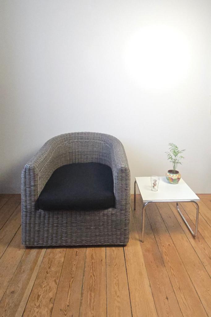 Fauteuil lounge BRISTOL - poly rotin tressé, Maison & Meubles, Fauteuils, Comme neuf, Osier ou Rotin, Autres matériaux, Enlèvement ou Envoi