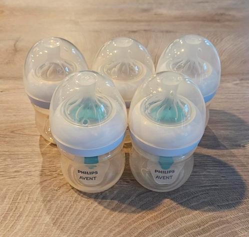 5x Philips avent natural response 125ml flow 2 antikoliek, Kinderen en Baby's, Babyvoeding en Toebehoren, Zo goed als nieuw, Ophalen of Verzenden