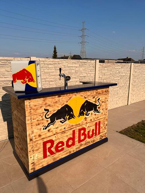 Red bull bar, Huis en Inrichting, Barren, Zo goed als nieuw, Ophalen