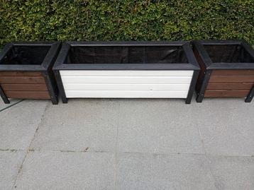 bloempotten,plantenbak beschikbaar voor biedingen