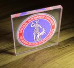 RIJKSWACHT SIE LUXE PLEXI LOGO DISPLAY 10 x 10 x 1, Verzenden, Rijkswacht, Embleem of Badge