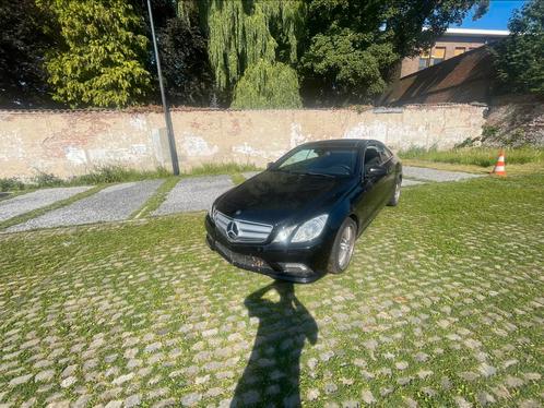 Mercedes e 200 cgi automaat start en rijd zo menenmen, Auto's, Mercedes-Benz, Particulier, E-Klasse, ABS, Airbags, Airconditioning