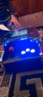 Arkade cocktail tafel, Ophalen