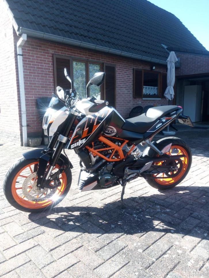 KTM Duke 390 3850€ prix fixe!!!!, Motoren, Motoren | KTM, Particulier, Naked bike, 1 cilinder, Minimaal motorrijbewijs A2, ABS