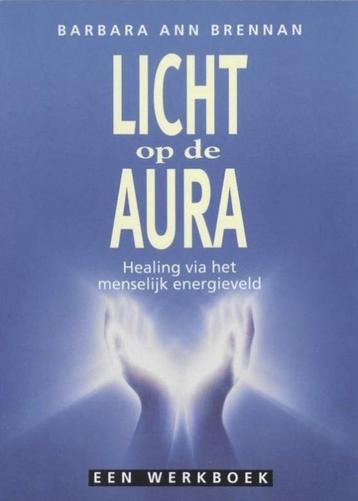 Licht op de Aura, Barbara Ann Brennan   beschikbaar voor biedingen