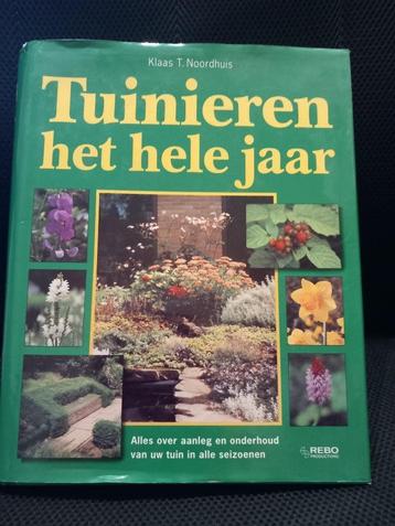 11 tuinboeken beschikbaar voor biedingen
