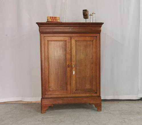 Ancienne armoire à linge Louis Philippe en chêne H 144 L 107, Antiquités & Art, Antiquités | Meubles | Armoires, Enlèvement