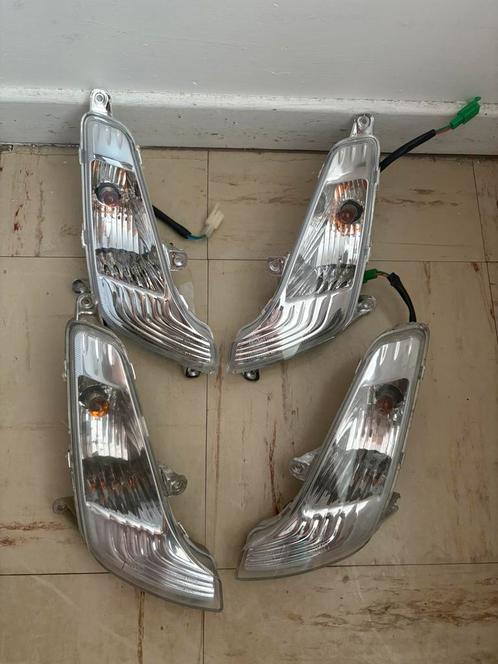 Voor en achter pinkers/knipperlichten Sym Fiddle 2, Fietsen en Brommers, Brommeronderdelen | Scooters, Zo goed als nieuw, SYM