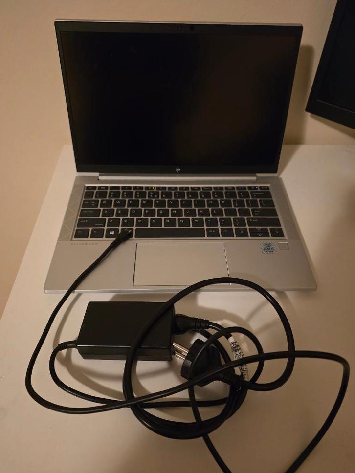 HP elitebook pro, Computers en Software, Windows Laptops, Nieuw, 13 inch, SSD, 2 tot 3 Ghz, 8 GB, Qwerty, Ophalen of Verzenden