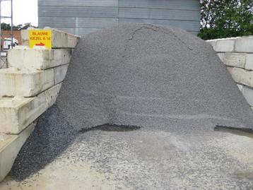 Blauwe kiezel - melon 6/14 beschikbaar voor biedingen