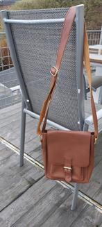 3 heren schoudertassen prima staat, Handtassen en Accessoires, Tassen | Schoudertassen, Ophalen, Gebruikt