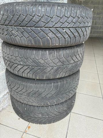Winterbanden Toyota Auris (en andere) met siervelgen beschikbaar voor biedingen