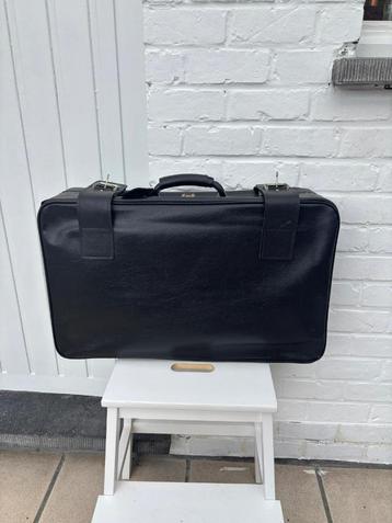 reiskoffer - Vintage beschikbaar voor biedingen