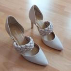Nieuwe schoenen mt 38, Kleding | Dames, Schoenen, Ophalen, Beige