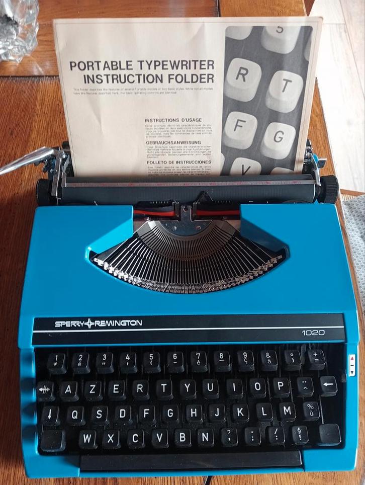 Machine à écrire sperry remington 1020, Divers, Machines à écrire, Neuf, Enlèvement ou Envoi