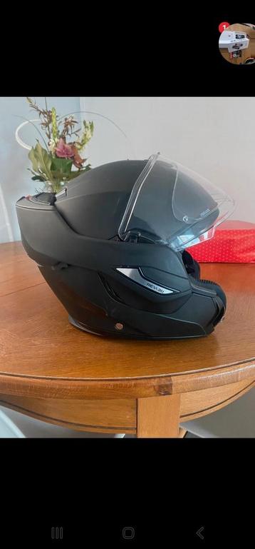 Helmen moto modulable airoh beschikbaar voor biedingen