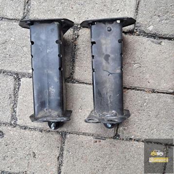 KREUKELZONE RECHTS OF LINKS TOYOTA YARIS IV 2020 - 2024 beschikbaar voor biedingen