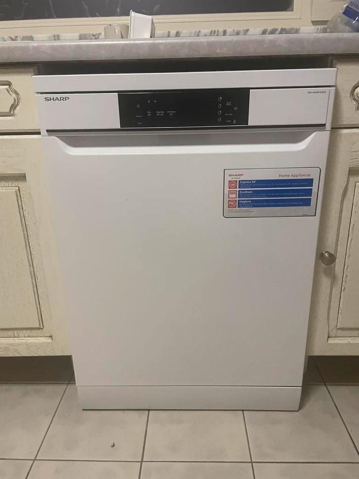 Vaatwasser mashine te koop sharp, Elektronische apparatuur, Vaatwasmachines, Zo goed als nieuw, Vrijstaand, 85 tot 90 cm, 60 cm of meer