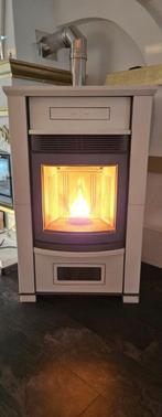 Pelletkachel piazzetta ginevra 15kw kan geleverd worden, Huis en Inrichting, Kachels, Ophalen, Zo goed als nieuw, Pelletkachel
