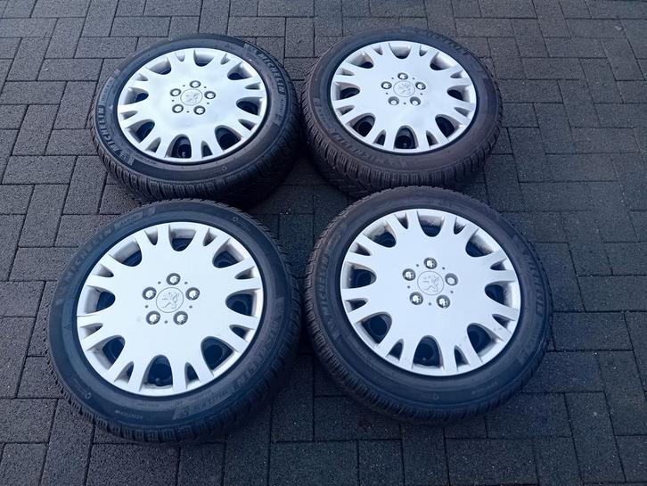 Winterbanden velgen Peugeot Parnter 207  208 C3 16inch 8mm, Auto-onderdelen, Besturing, Peugeot, Volvo, Saab, Gebruikt, Ophalen