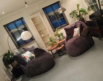 Toya lounge beschikbaar voor biedingen