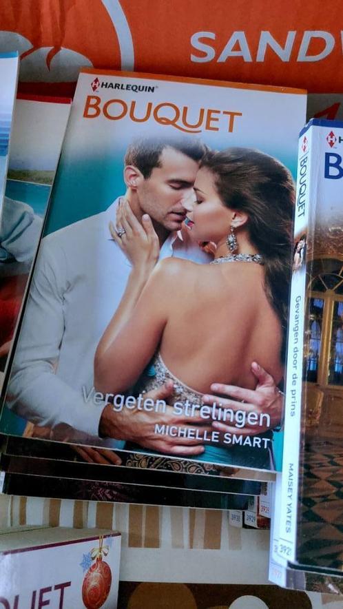 Bouquet - harlequin nrs vanaf 3817 tem 399x, Boeken, Romans, Zo goed als nieuw, Ophalen of Verzenden