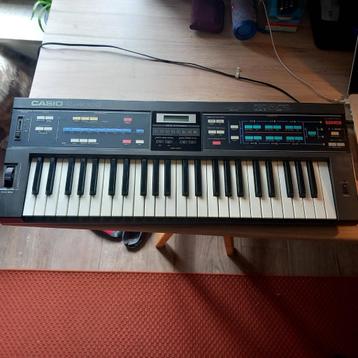 Casio cz 1000 perfecte staat synthesizer beschikbaar voor biedingen