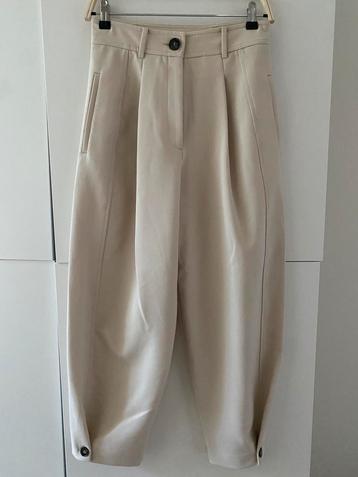 Zara - broek beige - XS (S) beschikbaar voor biedingen