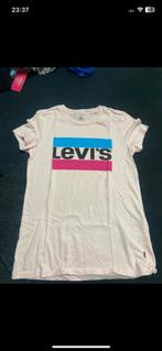 Tee-shirt Lévis, Vêtements | Femmes, T-shirts, Envoi, Comme neuf, Rose