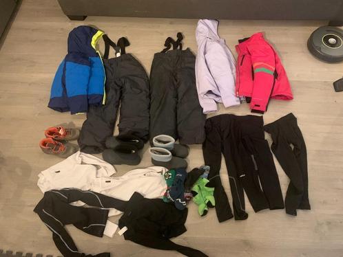 Vêtements de ski pour enfants / Kinder skikleding, Sport en Fitness, Skiën en Langlaufen, Zo goed als nieuw, Kleding, Ski, Overige merken