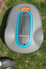 grasmaaier / robotmaaier Gardena met station, Tuin en Terras, Ophalen, Cirkelmaaier, Husqvarna/Gardena, Elektrische grasmaaier