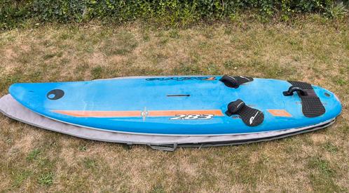 Bic Techno 283 windsurf plank, Watersport en Boten, Windsurfen, Gebruikt, Plank, 250 tot 300 cm, Met vin(nen), Met draagtas, Ophalen