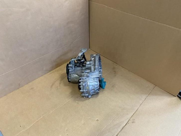 VERSNELLINGSBAK Volkswagen Golf VII (AUA) (01-2012/03-2021), Auto-onderdelen, Transmissie en Toebehoren, Volkswagen, Gebruikt