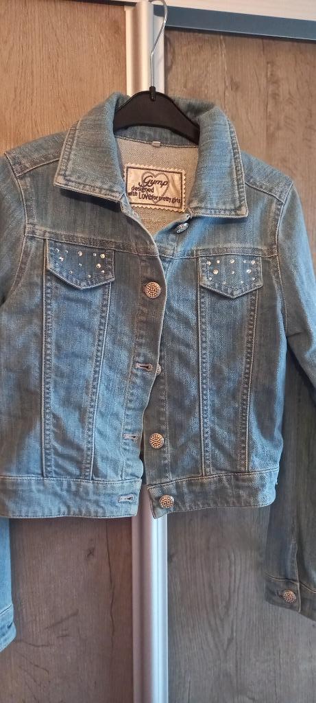 blauw jeans vest met steentjes gymp maat 140, Kinderen en Baby's, Kinderkleding | Maat 140, Zo goed als nieuw, Meisje, Trui of Vest