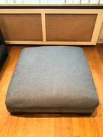 Molteni poef, Huis en Inrichting, Ophalen, Design, Vierkant, 75 tot 100 cm