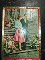 Tinnen doosje koningshuis, Ophalen