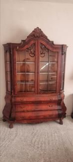 Italian Walnut barok vitrinekast, Antiek en Kunst, Antiek | Meubels | Kasten, Ophalen