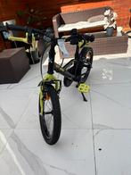 Jongensfiets btwin 500 dark hero nieuw, Fietsen en Brommers, Fietsen | Kinderfietsjes, Ophalen, Zo goed als nieuw, 16 tot 20 inch