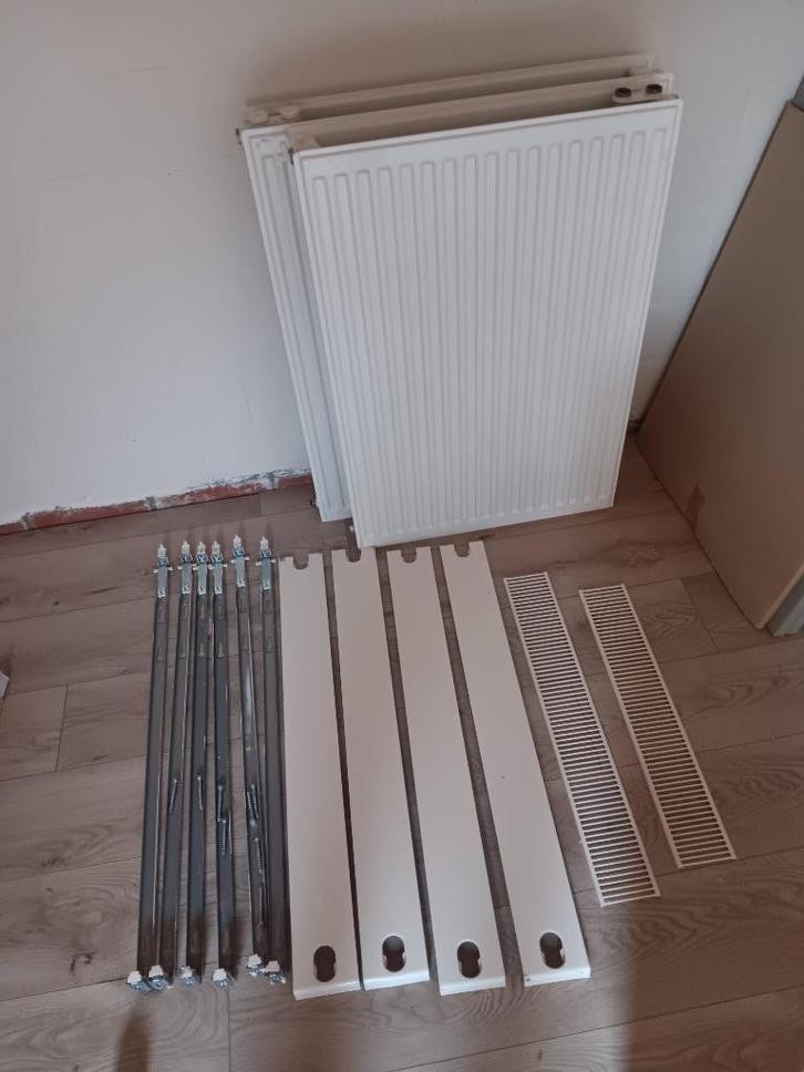 3 Radiatoren T22 - Superia - 2 st 60 x 90 en 1st 70 x 90, Doe-het-zelf en Bouw, Verwarming en Radiatoren, Gebruikt, Radiator, 80 cm of meer