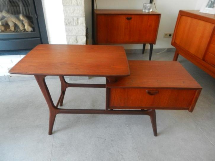 Louis Van Teeffelen - Netty - in uitstekende staat, Huis en Inrichting, Kasten |Televisiemeubels, Zo goed als nieuw, Minder dan 100 cm