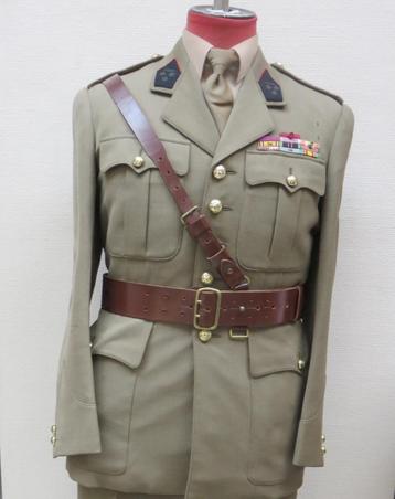 Jas Commandant  Paarden Artillerie beschikbaar voor biedingen