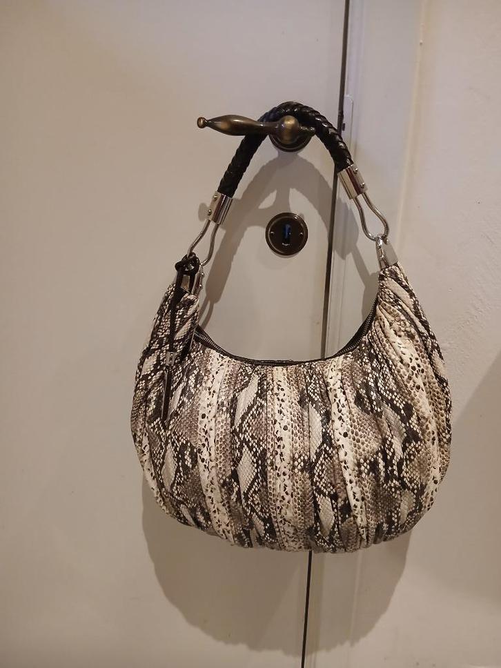 Handtas Michael Kors "Skorpios" zeldzame editie, Handtassen en Accessoires, Tassen | Damestassen, Zo goed als nieuw, Handtas, Overige kleuren