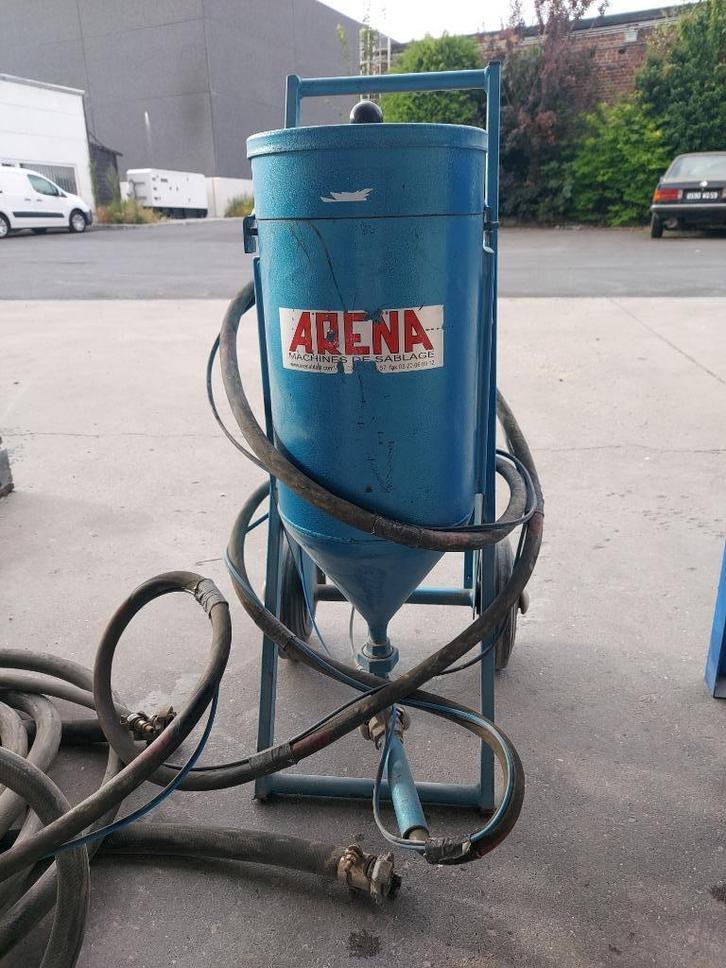 Sableuse aérogommeuse à surpression - NS8T E, Zakelijke goederen, Machines en Bouw | Pompen en Compressoren, Ophalen