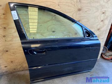 VOLVO V70 Zwart 45246 rechts voor deur 1999-2007 beschikbaar voor biedingen