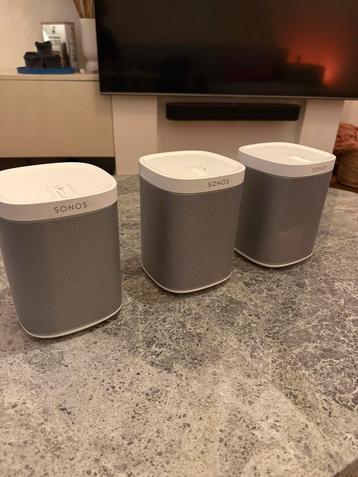 3x sonos play 1, Audio, Tv en Foto, Luidsprekerboxen, Ophalen, Zo goed als nieuw, Sonos