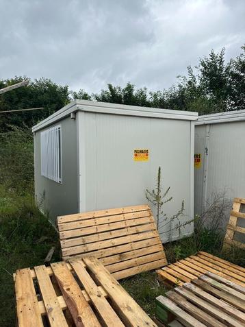 Schaftkeet 4,14x2,30x2,45 beschikbaar voor biedingen